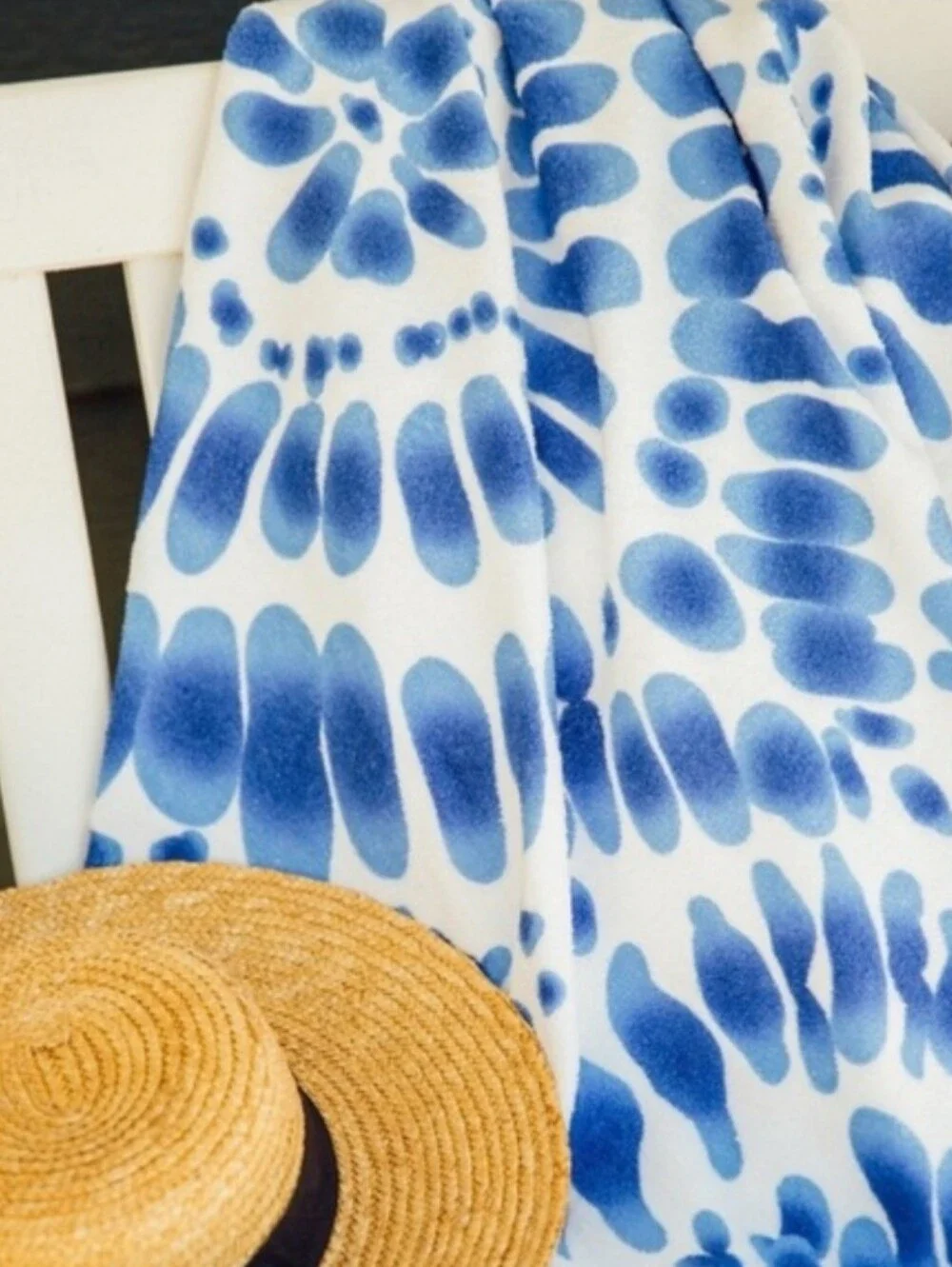 Enchante Home Round Beach Towel 60